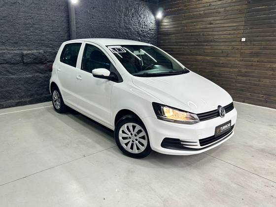 VOLKSWAGEN FOX 1.0 MPI TRENDLINE 12V FLEX 4P MANUAL
